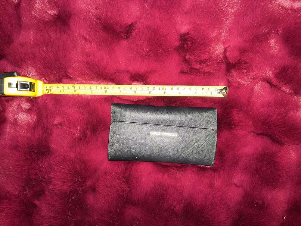 Michael Kors Saffiano Leather Continental Wallet Black A489